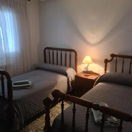 Dos Hermanas Sahagun